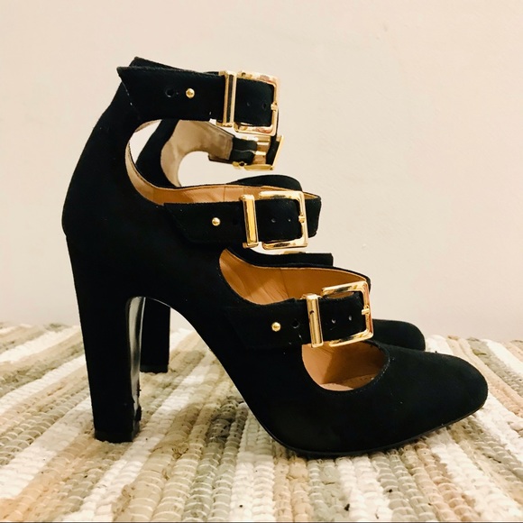 Vince Camuto ‘Gillee’ black suede and yellow metal Salome pumps. Size 6.5 M. EUC - Picture 3 of 13
